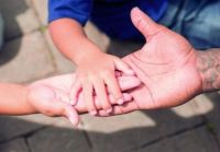 Convocan a familias rionegrinas para adoptar a 4 hermanitos