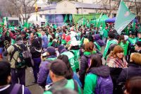  ATE reclama a Carreras que declare al día de la mujer no laborable